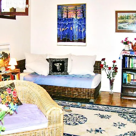 Maison De 2 Chambres A Avec Jardin Clos Et Wifi A 5 Km De La Plage Hébergement de vacances Barzan