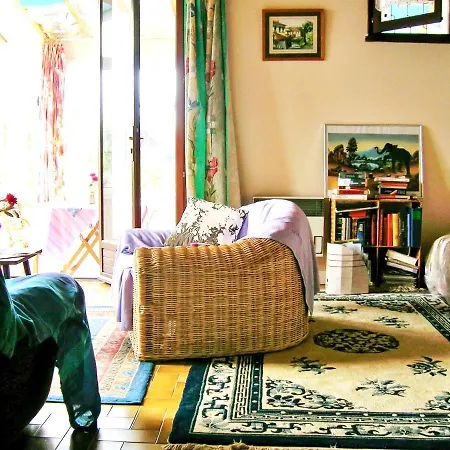 Maison De 2 Chambres A Avec Jardin Clos Et Wifi A 5 Km De La Plage *