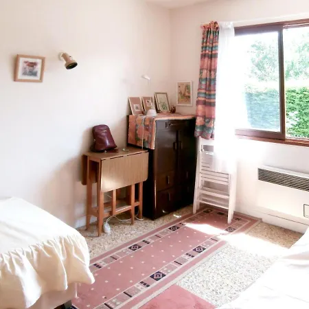 Hébergement de vacances Maison De 2 Chambres A Avec Jardin Clos Et Wifi A 5 Km De La Plage *