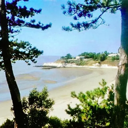 Hébergement de vacances Maison De 2 Chambres A Avec Jardin Clos Et Wifi A 5 Km De La Plage Barzan