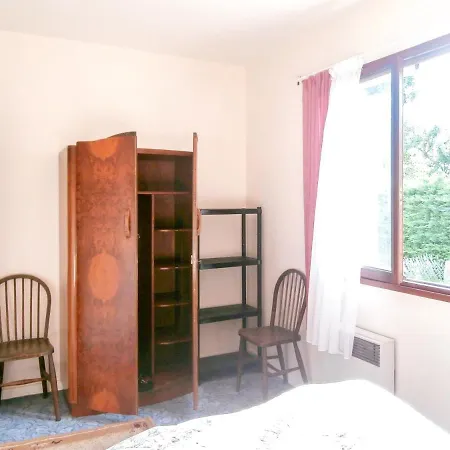 Maison De 2 Chambres A Avec Jardin Clos Et Wifi A 5 Km De La Plage Hébergement de vacances *